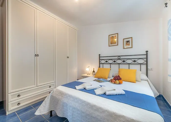 Affittasardegna-attico Mare Tatil Evi