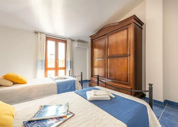 Affittasardegna-attico Mare Tatil Evi